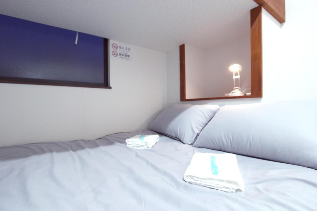 מלון I Osaka House מראה חיצוני תמונה